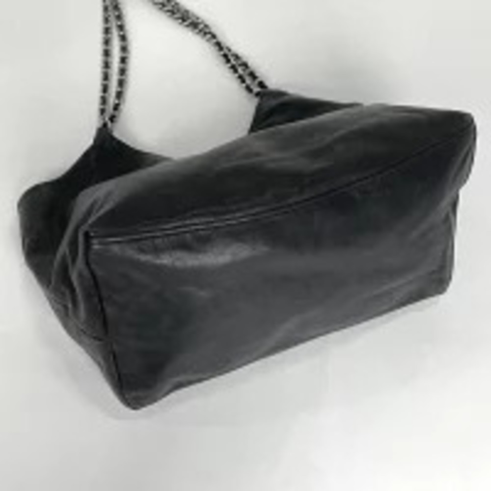 Prada shoulder nero bag leather black chain tote